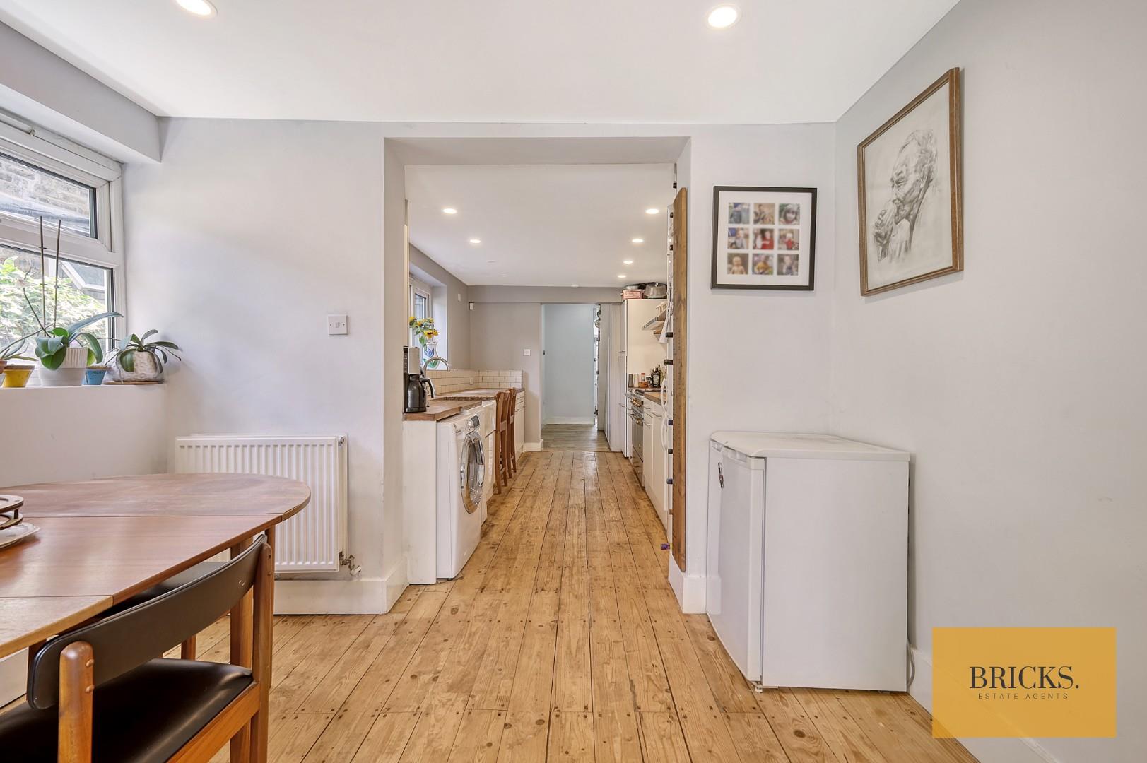 Cann Hall Road, London Bricks.